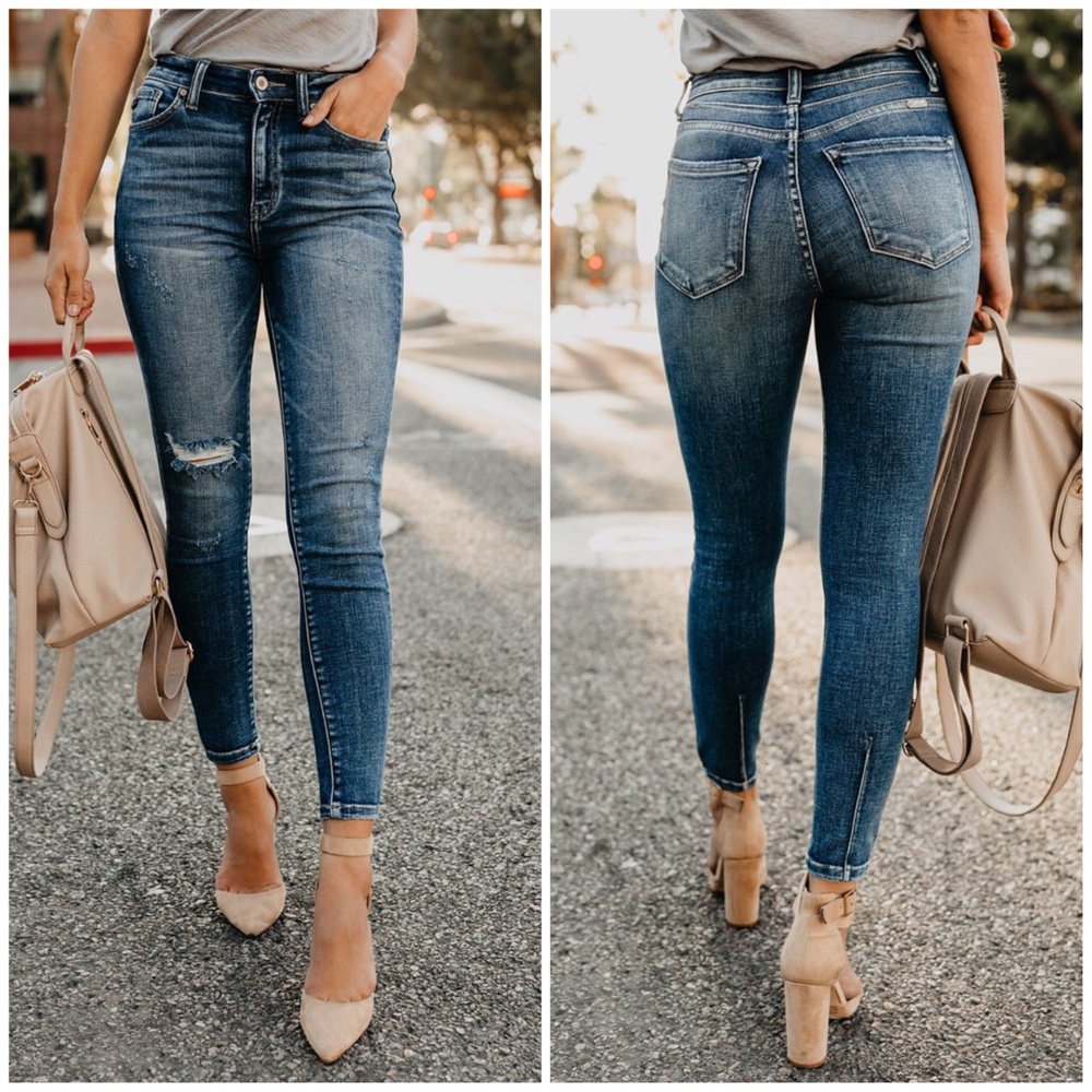High Rise Booty For Days medium wash skinny jeans